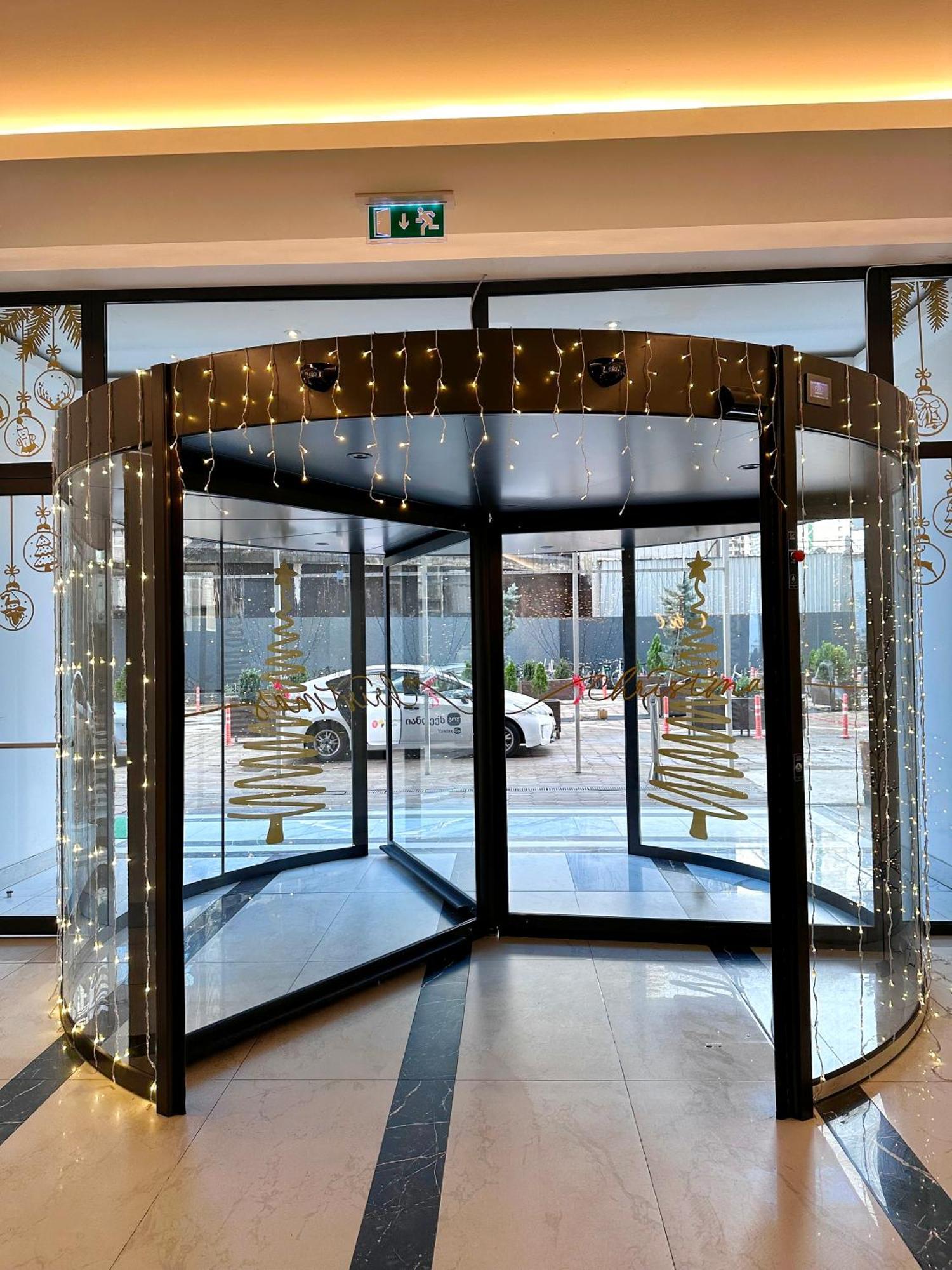 Best Location Apartments In Batumi Eksteriør bilde