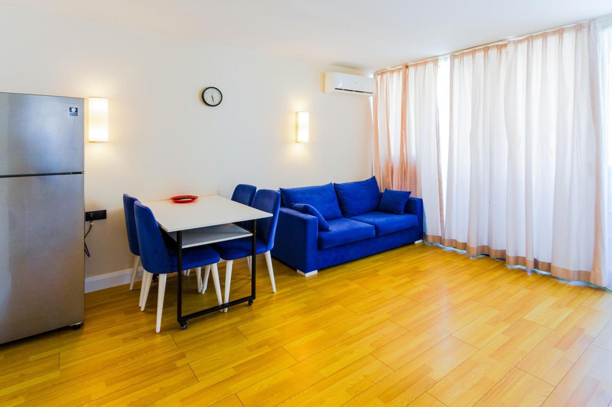 Best Location Apartments In Batumi Eksteriør bilde